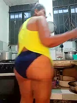 Snapshot of sorbetico_perverse chatting on 03-03-25, 11:00 sorbetico perverse online show from 03-03-25, 11:00