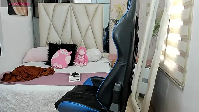 Backsex boy online show from 12-23-24, 08:25