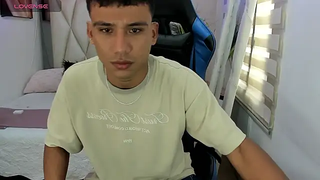 Backsex boy online show from 12-24-24, 04:40