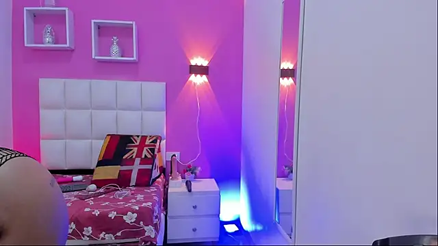 Alanna hot3 online show from 11-02-25, 12:07