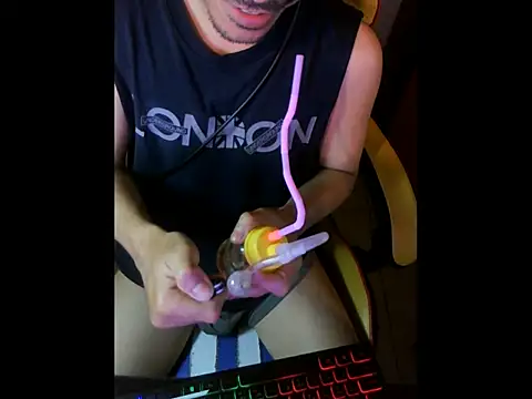 cloudyth1994 online show from 09-27-25, 05:07