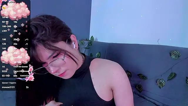 Yuri Stars online show from 03-18-25, 01:53