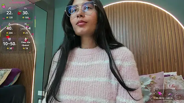 Snapshot of NayeCloud chatting on 10-04-25, 12:52 NayeCloud online show from 10-04-25, 12:52