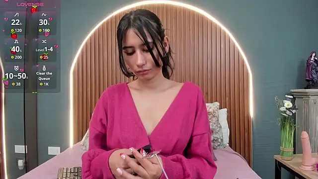 Snapshot of NayeCloud chatting on 11-06-25, 03:40 NayeCloud online show from 11-06-25, 03:40