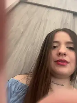 Snapshot of Sabrina_Lennox chatting on 03-18-26, 01:31 Sabrina Lennox online show from 03-18-26, 01:31