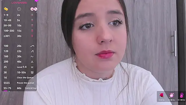 Snapshot of Sabrina_Lennox chatting on 03-19-26, 02:04 Sabrina Lennox online show from 03-19-26, 02:04