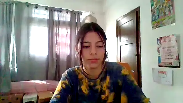 Sasha Petitte online show from 02-10-25, 01:33