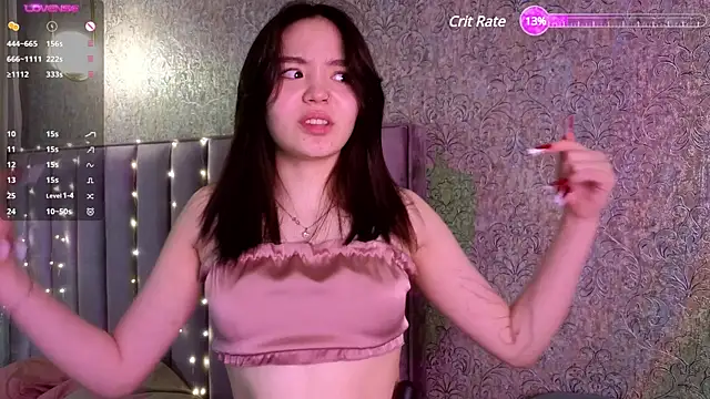 TaiteGloss online show from 12-17-24, 04:11