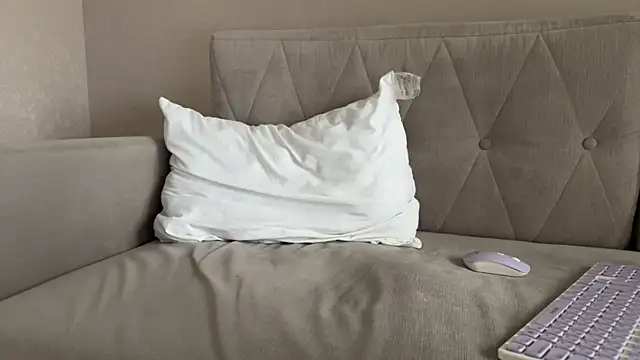 weshycouple online show from 05-03-26, 03:12