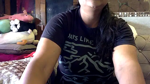 HaaniKaur online show from 03-20-26, 08:30