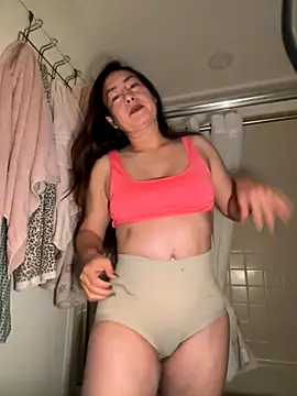 xLadyScarlettx online show from 11-28-25, 03:42