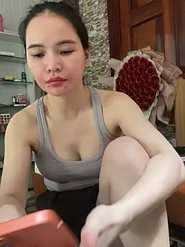 LiLi-Kirix99 online show from 07-10-26, 07:56