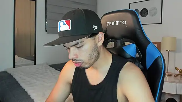 mateoleonee online show from 12-11-24, 09:01