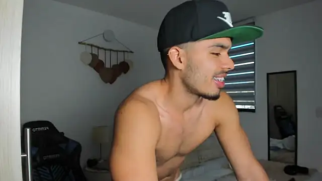 mateoleonee online show from 10-14-25, 09:15