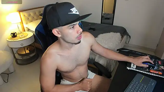 mateoleonee online show from 10-18-25, 12:35