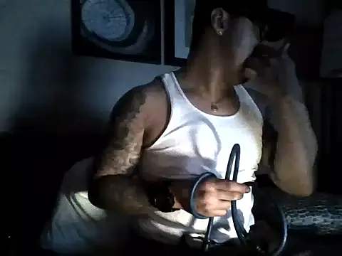 Snapshot of Antoniothedon chatting on 01-07-25, 12:41 Antoniothedon online show from 01-07-25, 12:41