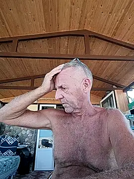 Snapshot of Freddy1962 chatting on 10-06-25, 11:29 Freddy1962 online show from 10-06-25, 11:29