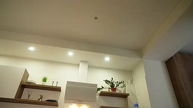 Snapshot of Kristina_diamond chatting on 10-16-25, 06:58 Kristina diamond online show from 10-16-25, 06:58