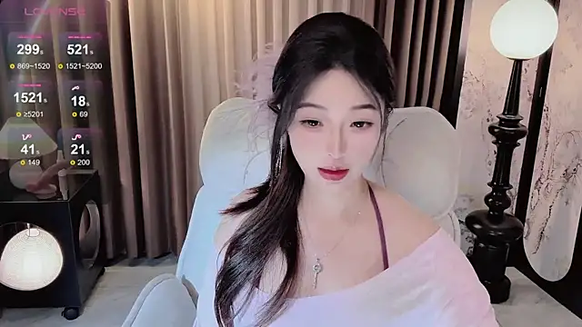 Snapshot of Yaikun0-0 chatting on 10-22-25, 03:40 Yaikun0-0 online show from 10-22-25, 03:40