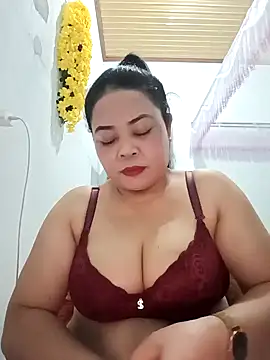 Sexy-bigtits2024 online show from 01-01-25, 11:27