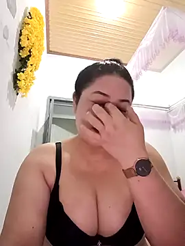 Sexy-bigtits2024 online show from 01-21-25, 01:43