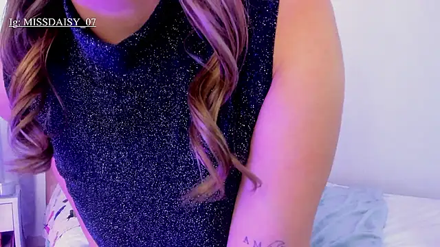 Snapshot of Daisy_Brown01 chatting on 12-01-24, 05:24 Daisy Brown01 online show from 12-01-24, 05:24