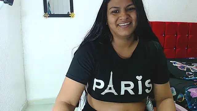 Snapshot of SweetAlmaa chatting on 02-11-25, 11:33 SweetAlmaa online show from 02-11-25, 11:33