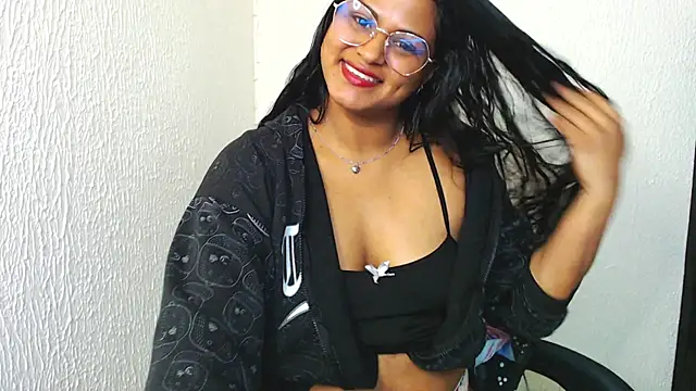 Snapshot of SweetAlmaa chatting on 03-19-25, 12:23 SweetAlmaa online show from 03-19-25, 12:23