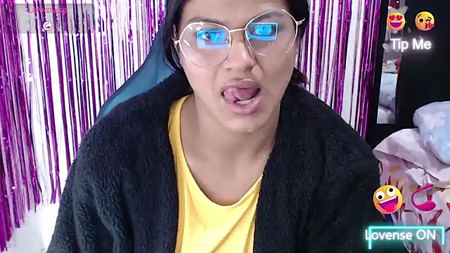 SweetAlmaa online show from 03-09-26, 10:19