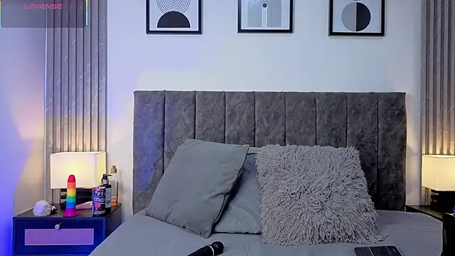 Ema Stone65 online show from 03-24-26, 08:47