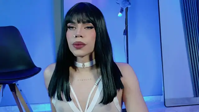 LucyGiraldo online show from 09-27-25, 01:21