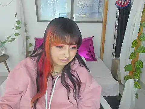 lussyevans24 online show from 01-14-25, 10:17