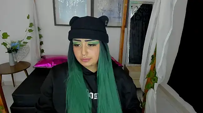 lussyevans24 online show from 01-25-25, 07:49