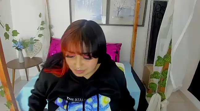 lussyevans24 online show from 01-29-25, 07:25