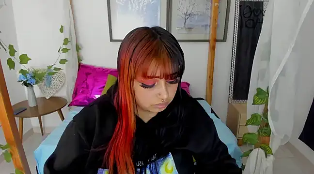 lussyevans24 online show from 01-29-25, 10:27