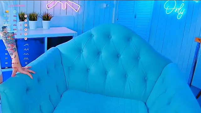 My toys pink online show from 10-24-25, 05:15