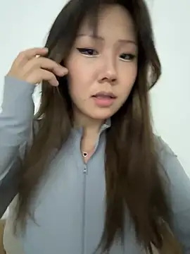 Kim SLO online show from 02-08-26, 06:33