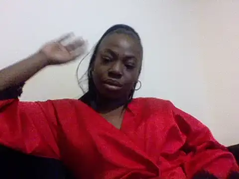 Snapshot of Cinderella_Jewels_ chatting on 12-12-24, 02:37 Cinderella Jewels online show from 12-12-24, 02:37