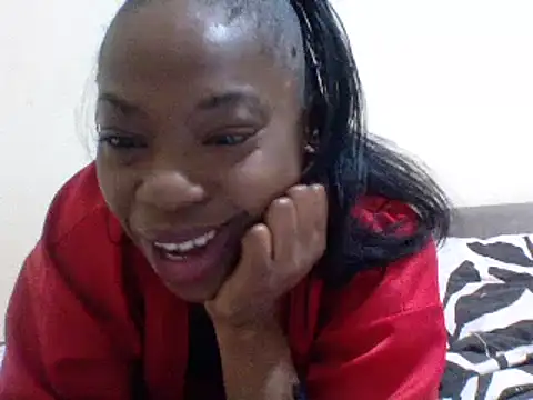 Snapshot of Cinderella_Jewels_ chatting on 03-03-25, 05:42 Cinderella Jewels online show from 03-03-25, 05:42