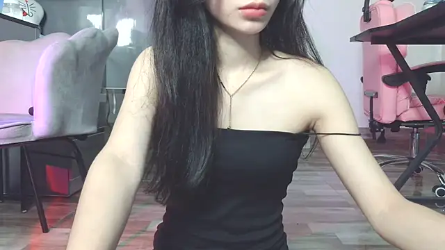 Baby-sexygirl01 online show from 05-11-26, 07:47