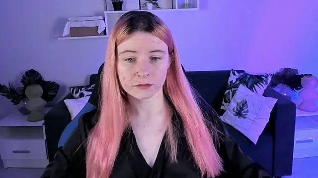 LexiWenford online show from 01-16-25, 02:51