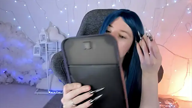 LexiWenford online show from 02-03-25, 02:47