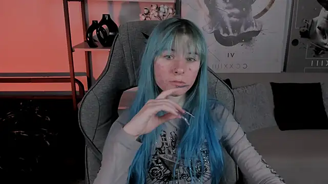 LexiWenford online show from 10-07-25, 02:53