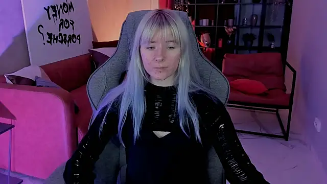 LexiWenford online show from 11-19-25, 03:06