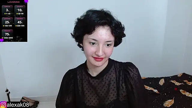 alexaa08 online show from 12-19-24, 05:08