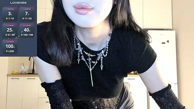 fairy di online show from 02-13-25, 09:49