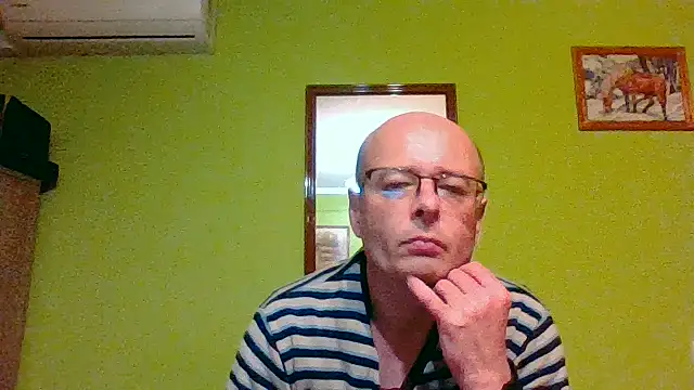 Snapshot of Tiger202441 chatting on 06-11-26, 09:24 Tiger202441 online show from 06-11-26, 09:24
