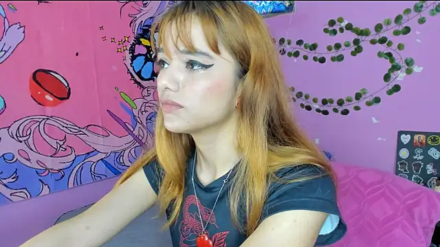 Snapshot of kittyzenn chatting on 12-03-24, 01:43 kittyzenn online show from 12-03-24, 01:43