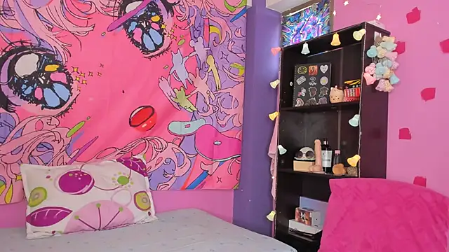 Snapshot of kittyzenn chatting on 12-18-24, 04:39 kittyzenn online show from 12-18-24, 04:39