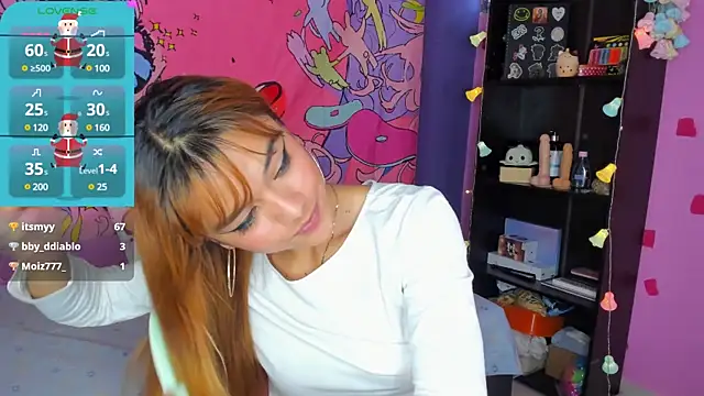 Snapshot of kittyzenn chatting on 12-23-24, 05:32 kittyzenn online show from 12-23-24, 05:32